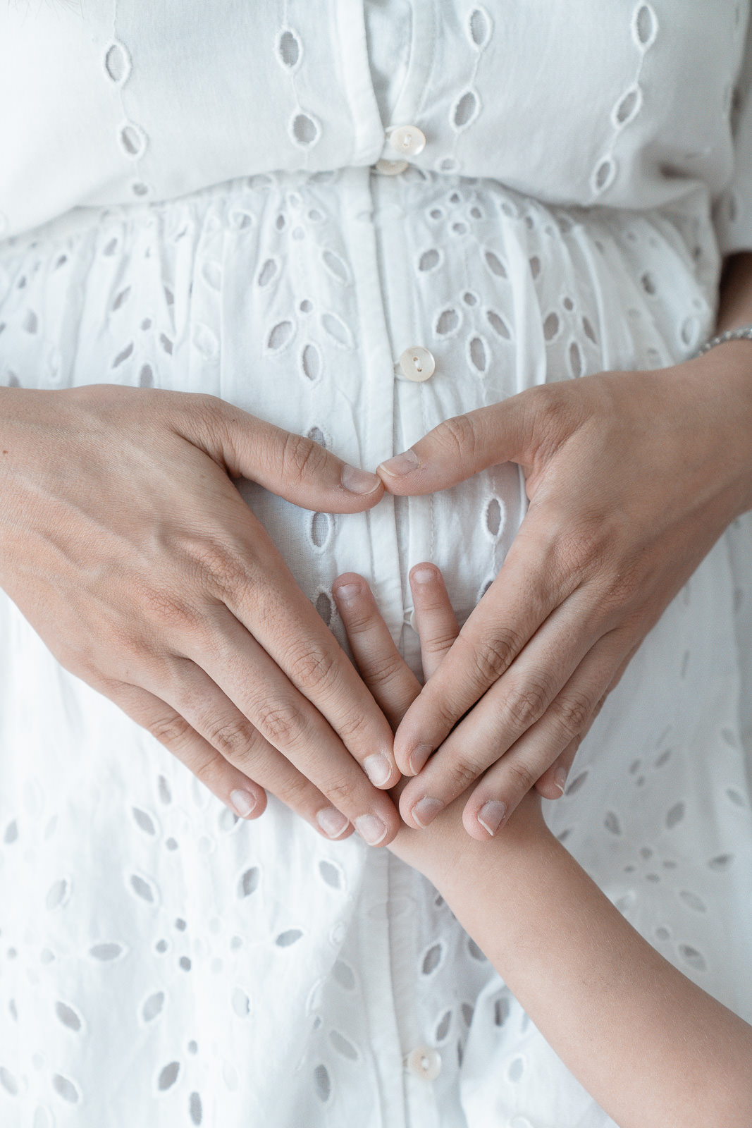 Babybauchfotografin Weiz, werdende Mama mit Kind