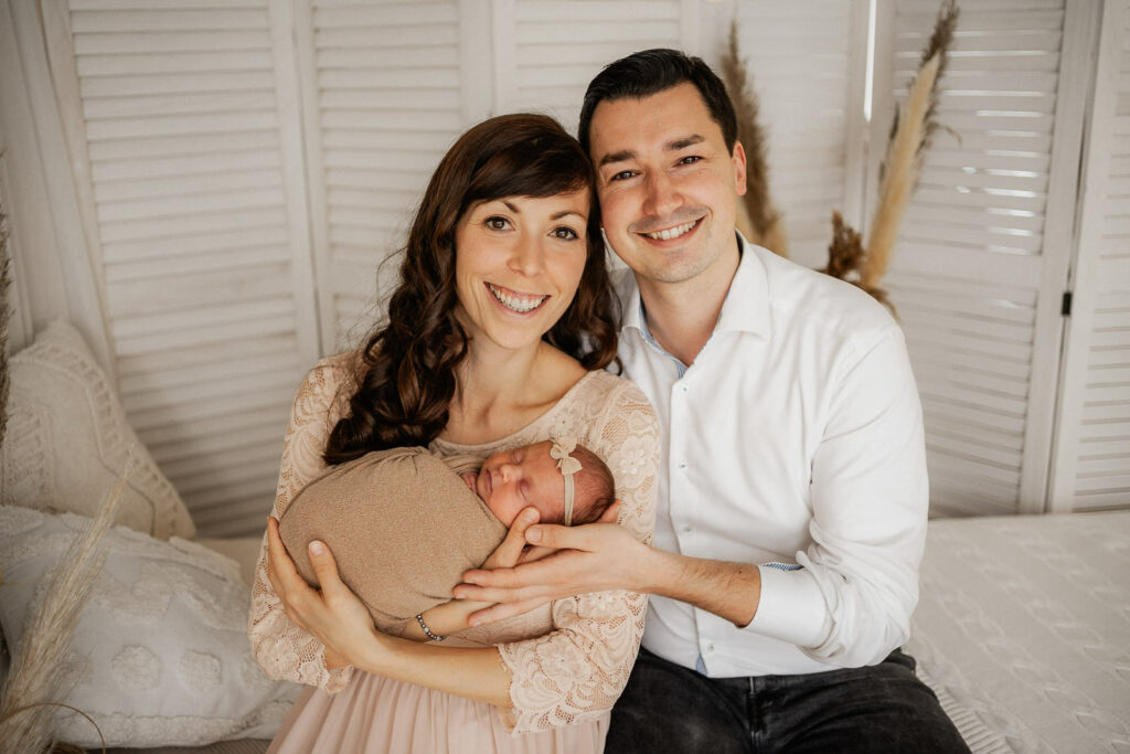 Babyfotografin Weiz, Gleisdorf und Hartberg, Eltern mit Baby